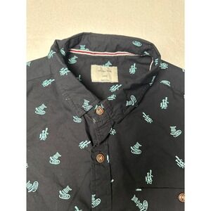 Levelten Mens Large Button Down Short Sleeve Black Cactus Print‎ Shirt